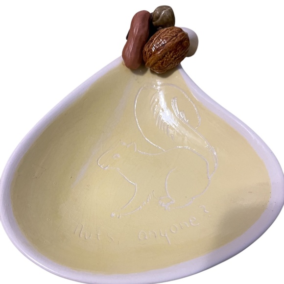 Vintage Handmade 1961 Ceramic Dish Squirrel - Picture 3 of 9